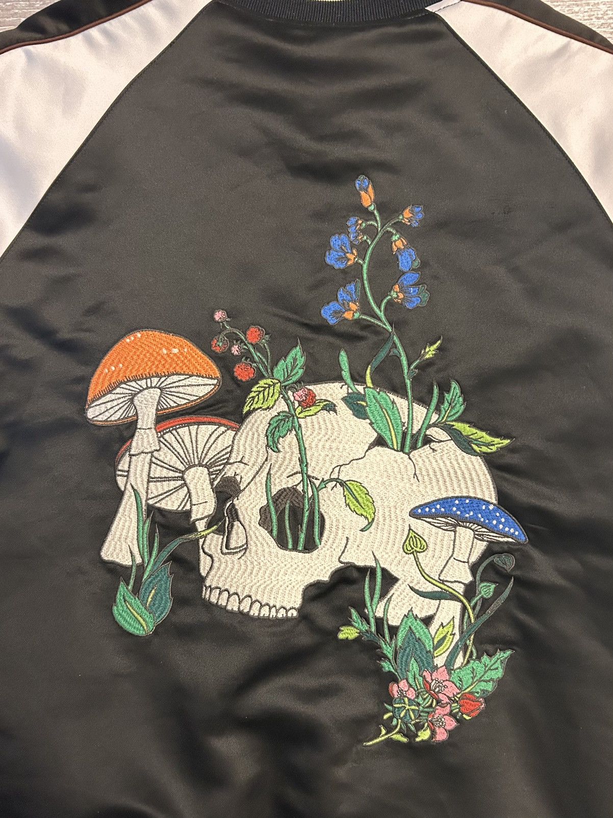 Japanese Brand × Urban Outfitters Skull Embroidered Souvenir Jacket XL Size US XL / EU 56 / 4 - 5 Thumbnail
