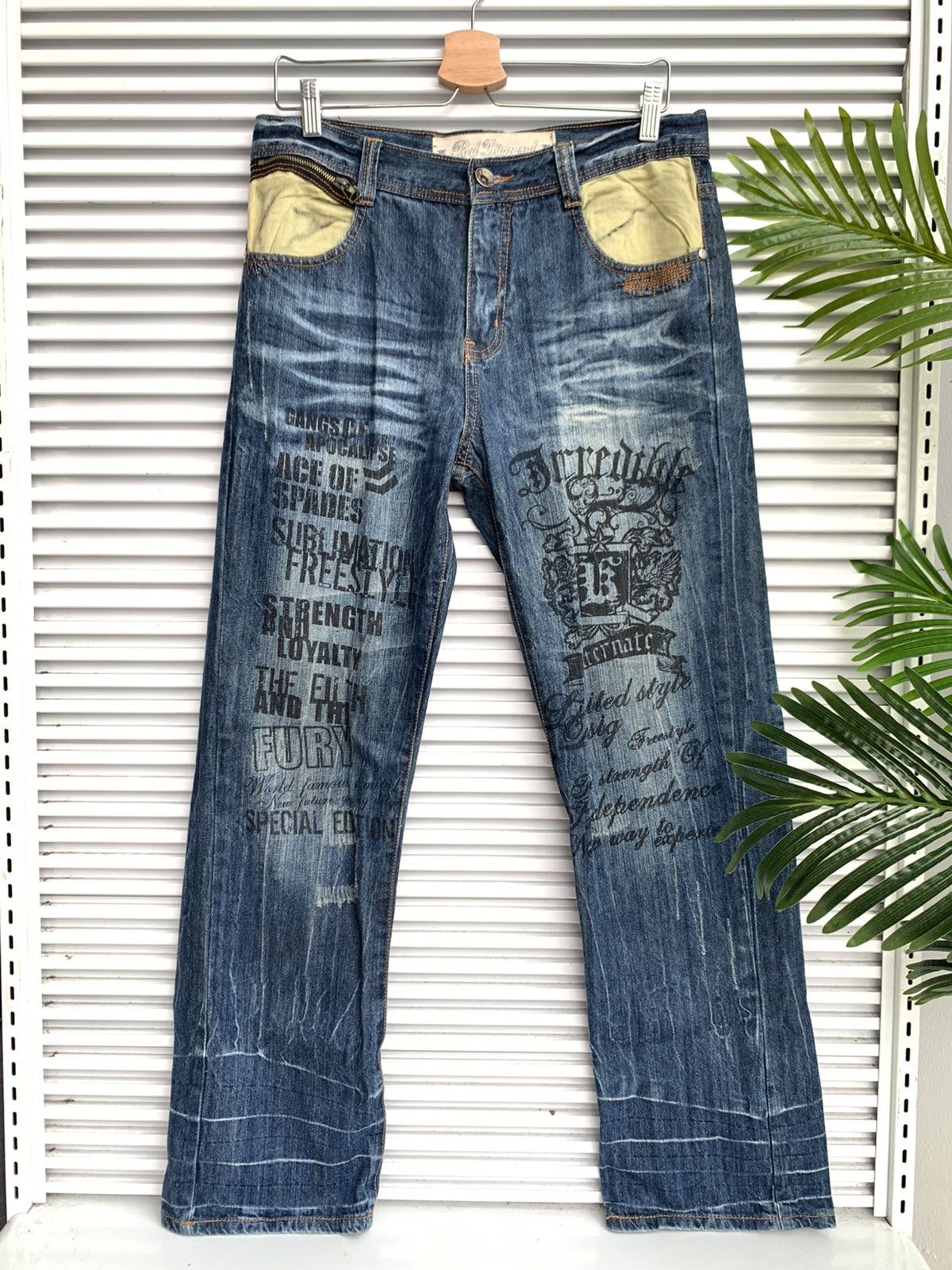 20471120 Red Diamond Gangs of Apocalypse Punk Printed Denim Pants Size US 32 / EU 48 - 1 Thumbnail