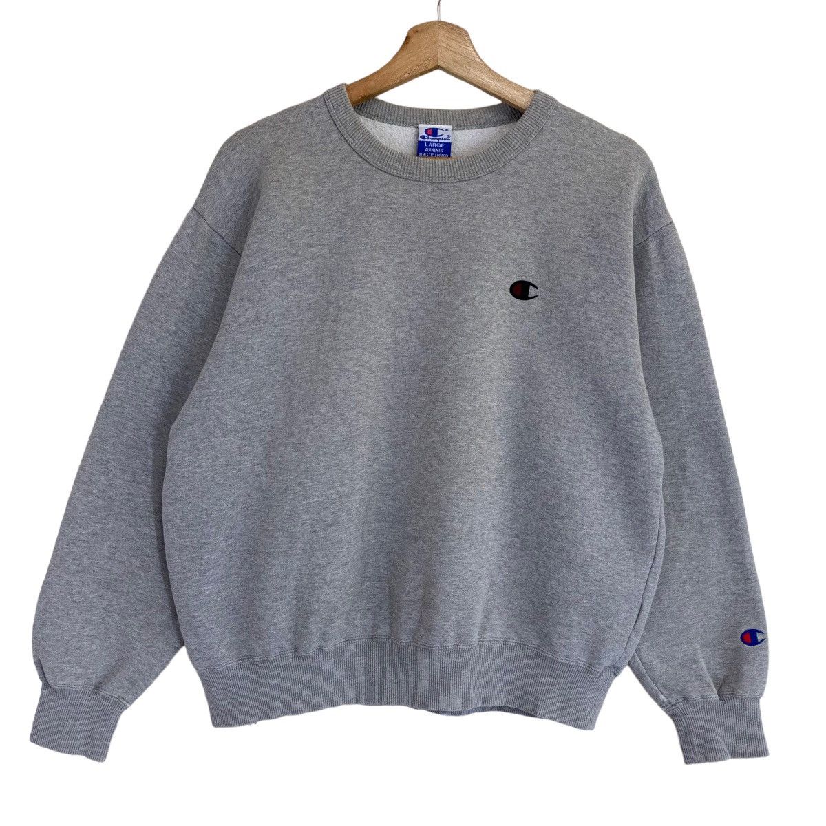 Champion Vintage Champion Small Logo Printed Crewneck Sweatshirt Size US S / EU 44-46 / 1 - 1 Thumbnail