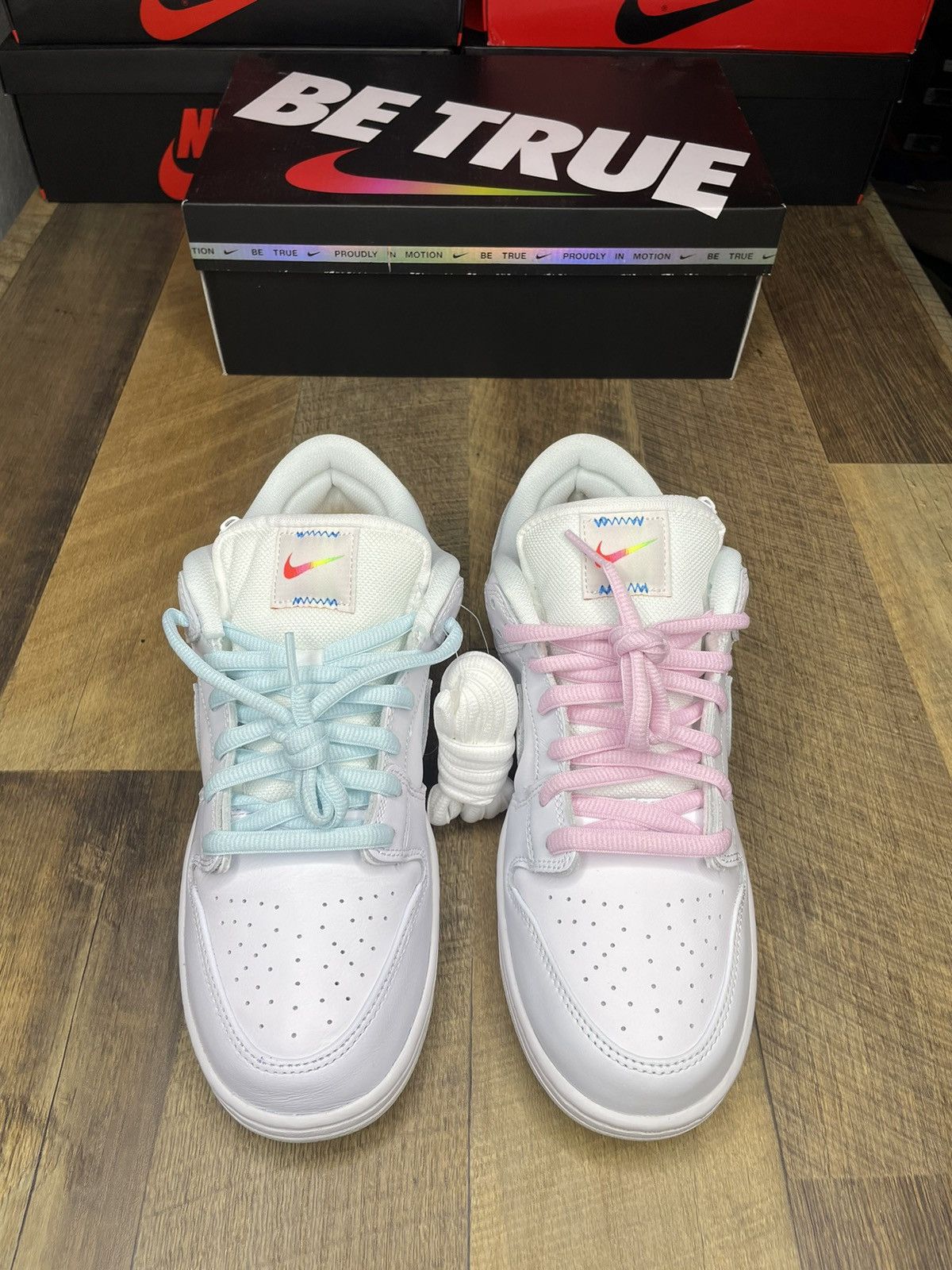 Nike Nike Dunk Low SB Be True 2022 retro og Size US 10 / EU 43 - 2 Thumbnail
