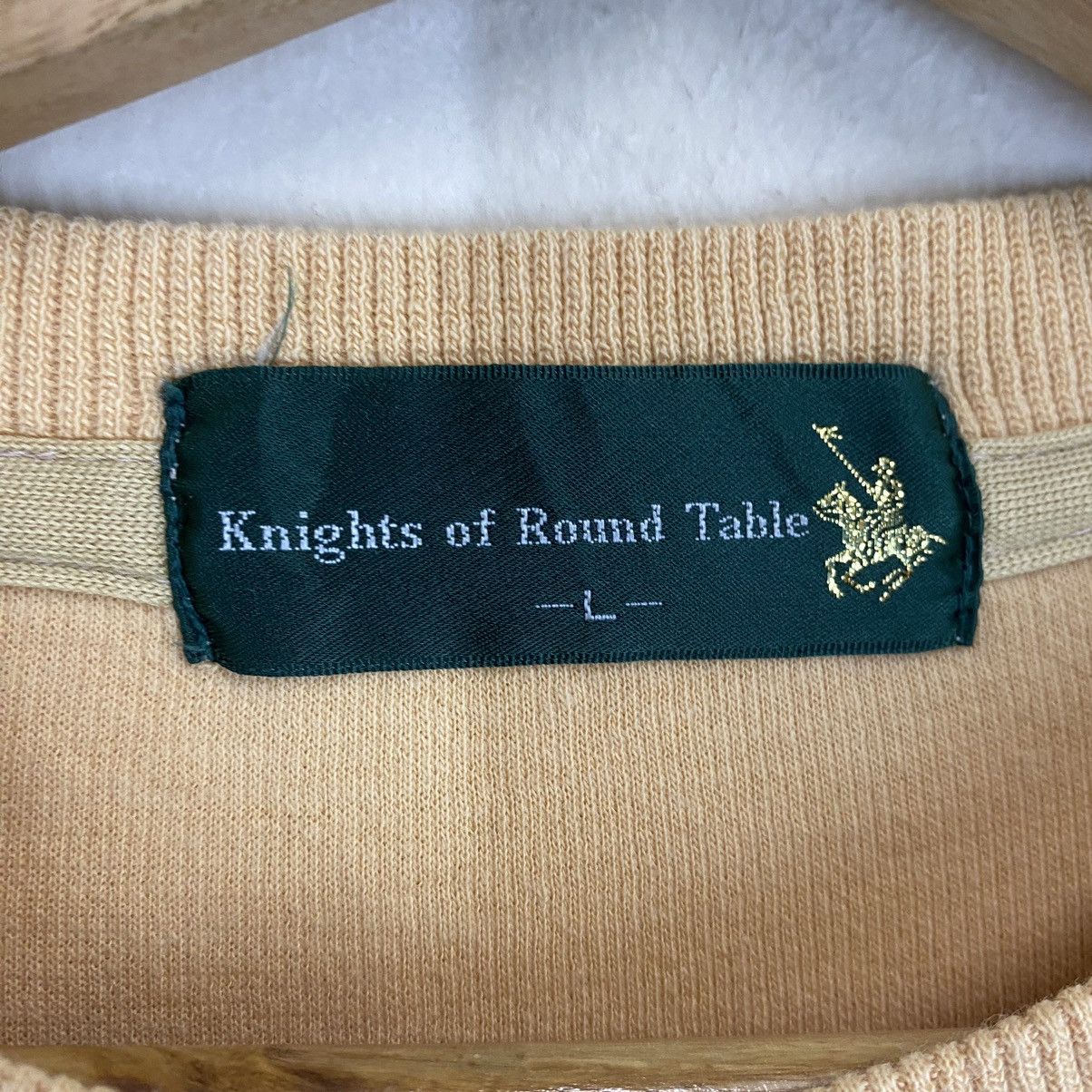 Beverly Hills Polo Club × U.S. Polo Assn. × Vintage Vintage Knight of Round Table Small Logo Crewneck Sweatshirt Size US M / EU 48-50 / 2 - 8 Thumbnail