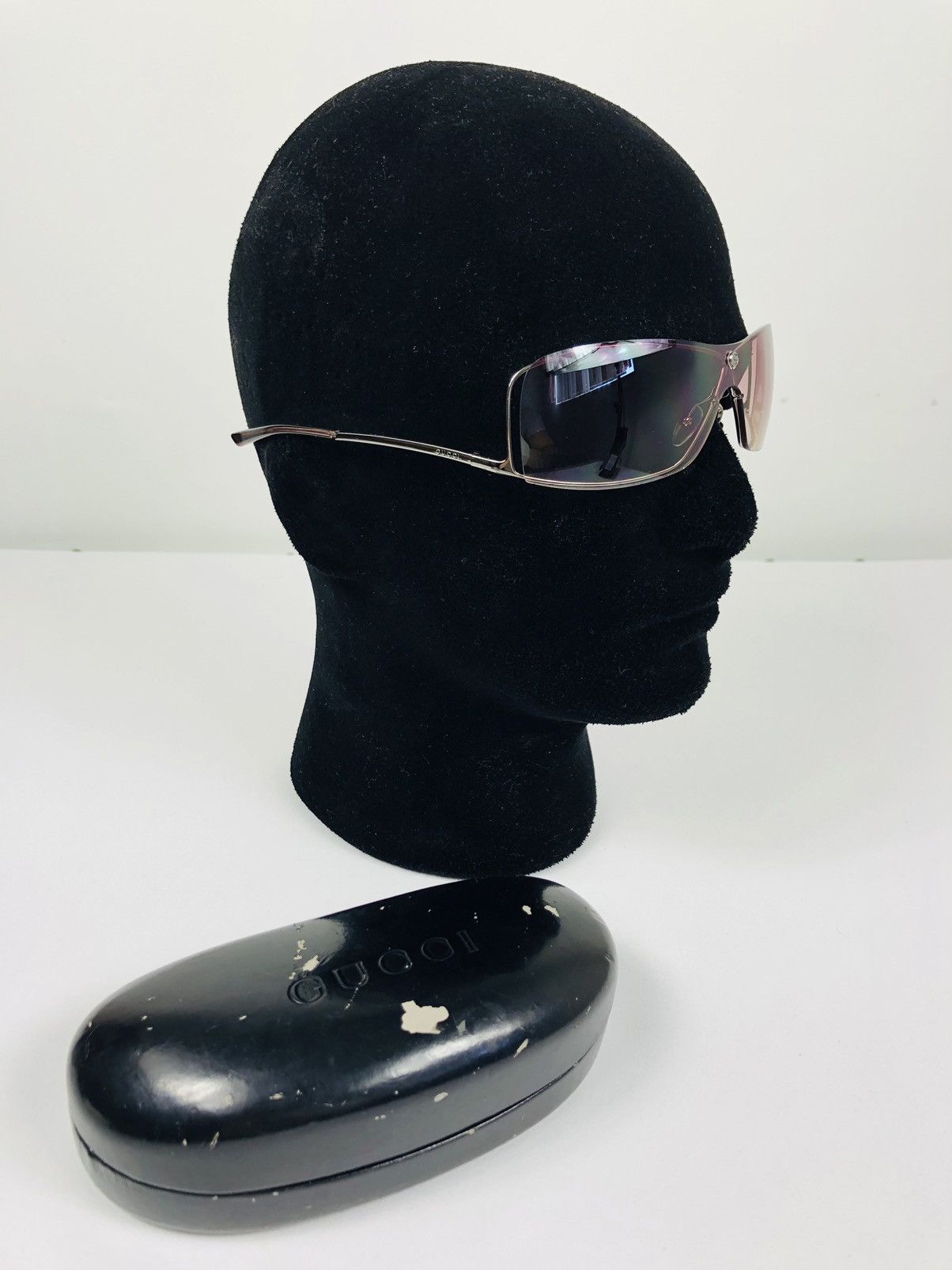 Gucci logo sunglasses