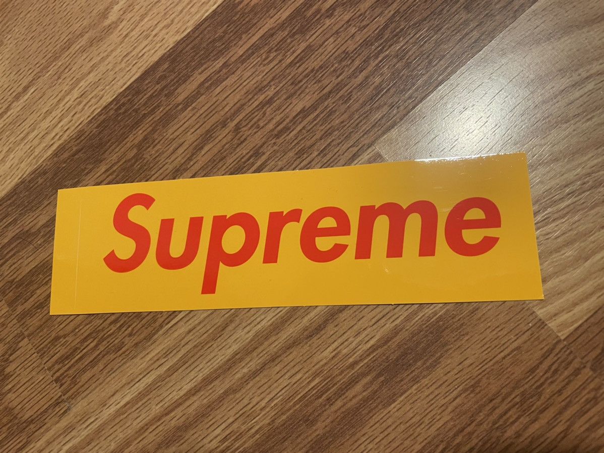 Supreme West Hollywood Store Opening Box Logo outlet Sticker Tower Records