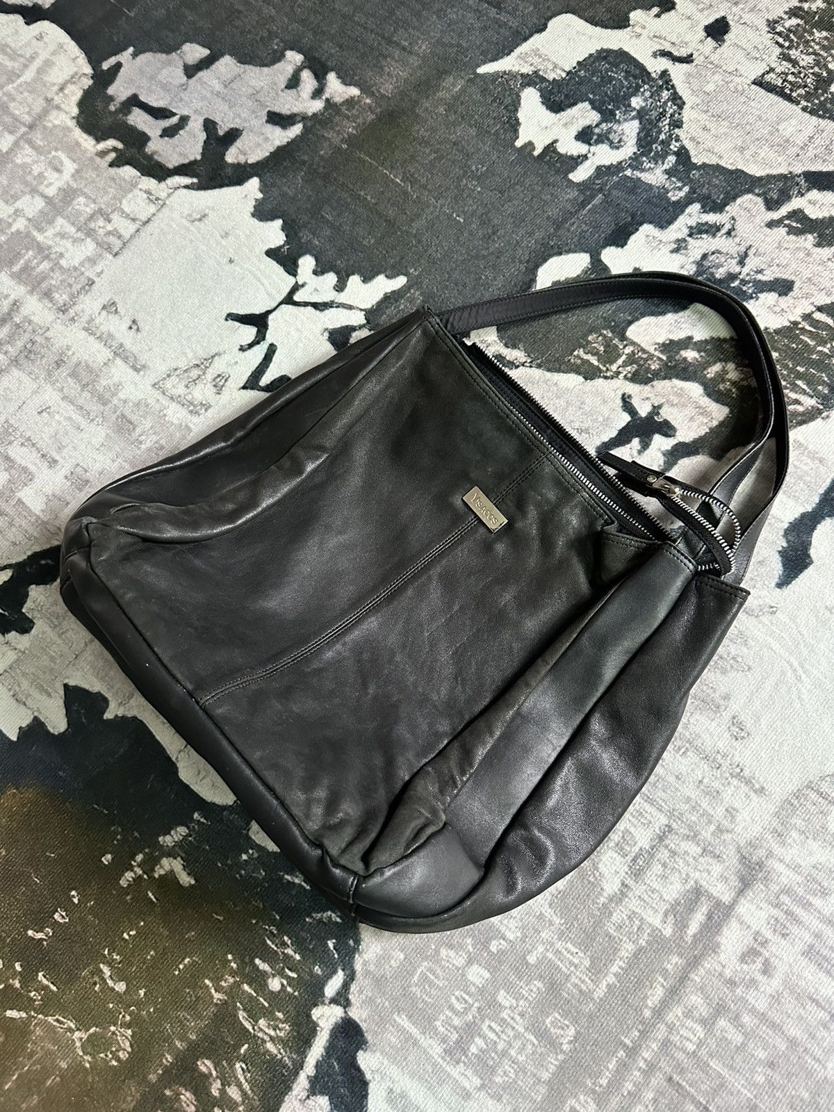 Yohji Yamamoto 90's Yohji Yamamoto Y’sacc Leather carry bag Size ONE SIZE - 4 Thumbnail