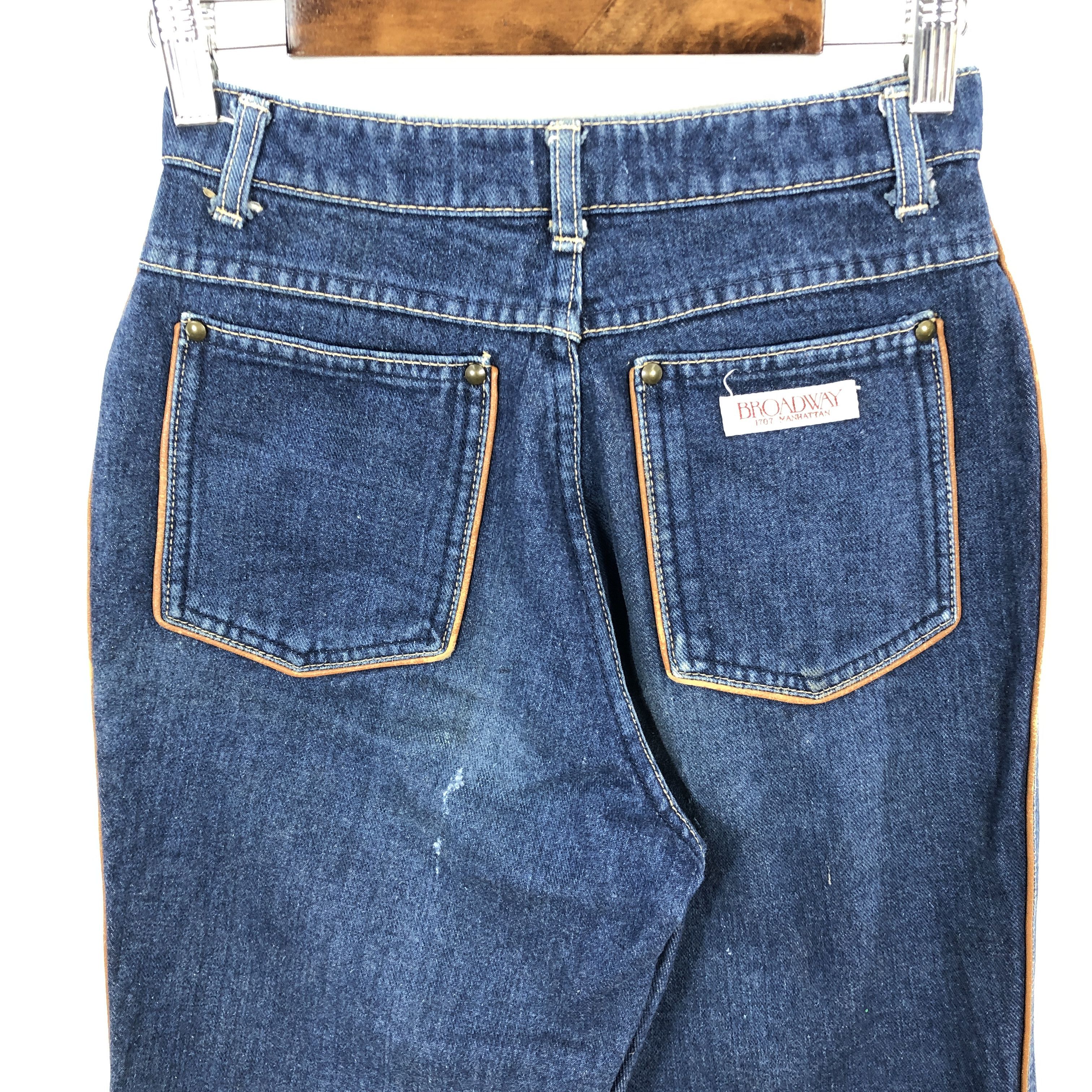 Japanese Brand × Vintage Broadway Tappered Jeans 24 x 29.5 L1324W Size 24" / US 00 / IT 34 - 4 Thumbnail
