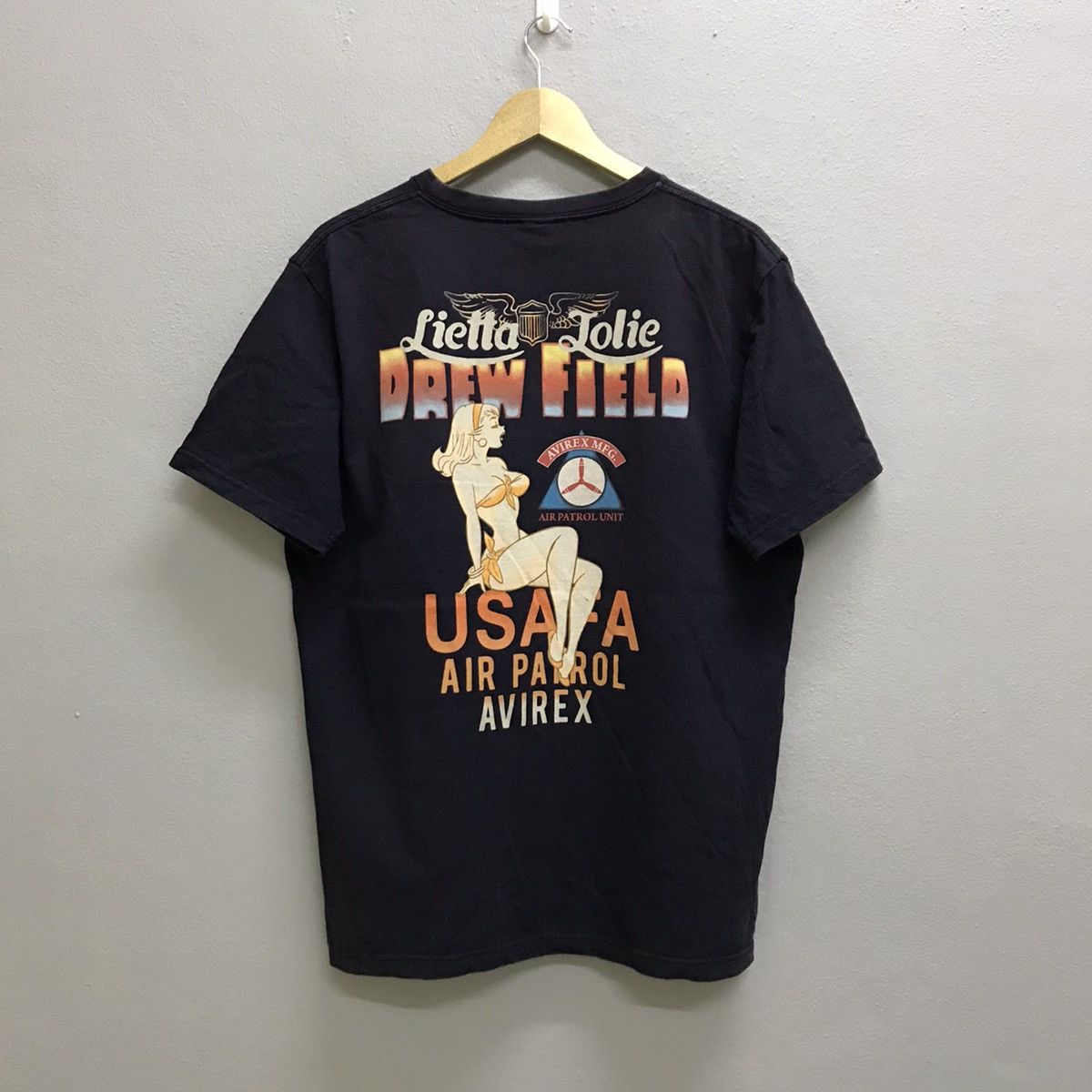 Avirex Vintage Avirex air patrol unit Tshirt Size US L / EU 52-54 / 3 - 4 Thumbnail