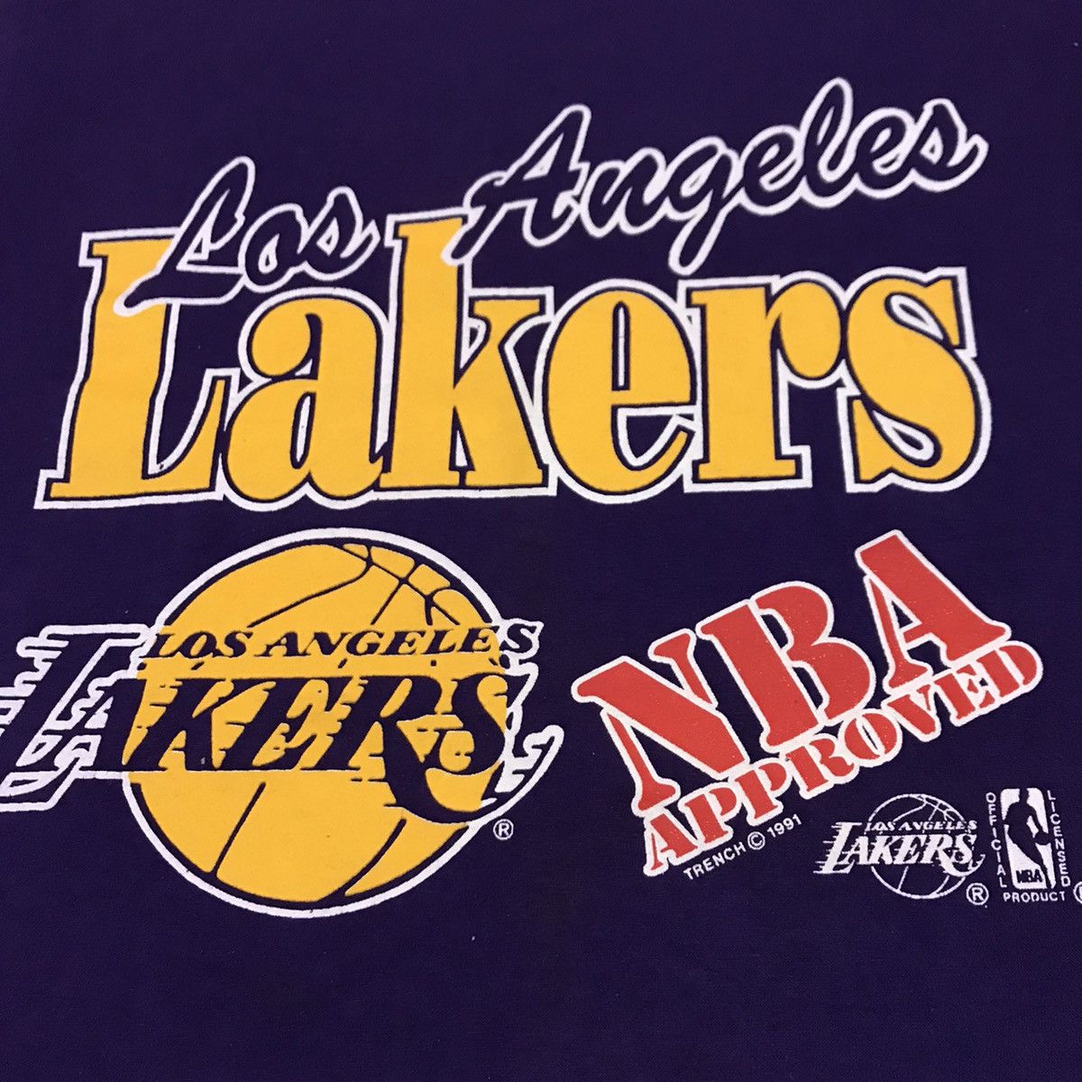 NBA Vintage 90s Nba Los Angeles Lakers Basketball Tshirt Size US S / EU 44-46 / 1 - 8 Thumbnail