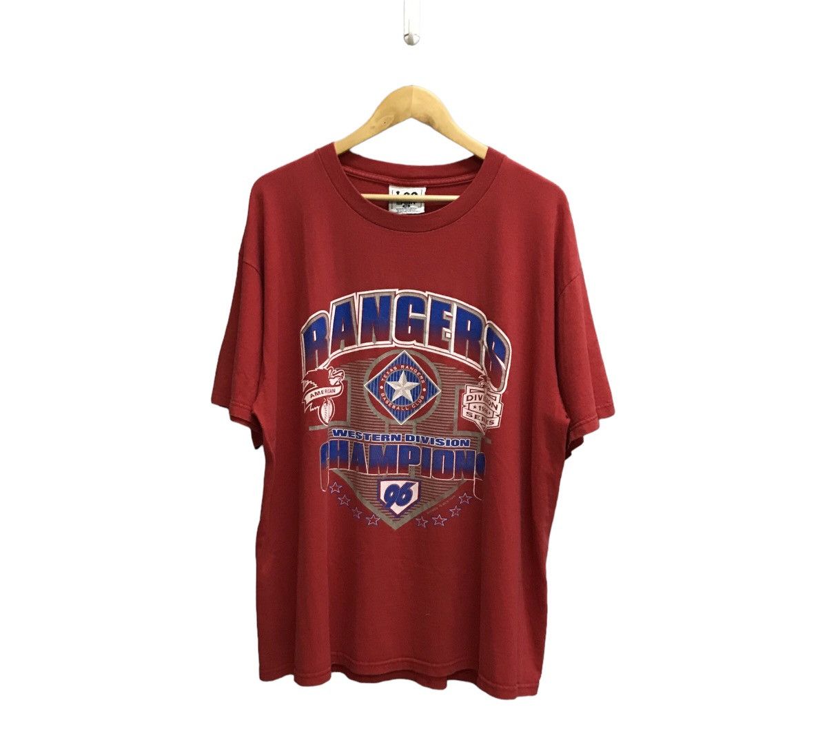 Lee × MLB × Vintage Vintage 90s Ranger Champion Nutmeg MLB Tshirt Size US XL / EU 56 / 4 - 1 Thumbnail