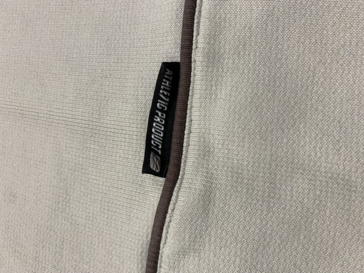 Nike × Vintage Vintage Nike Sweatshirt Logo size L Size US L / EU 52-54 / 3 - 9 Thumbnail
