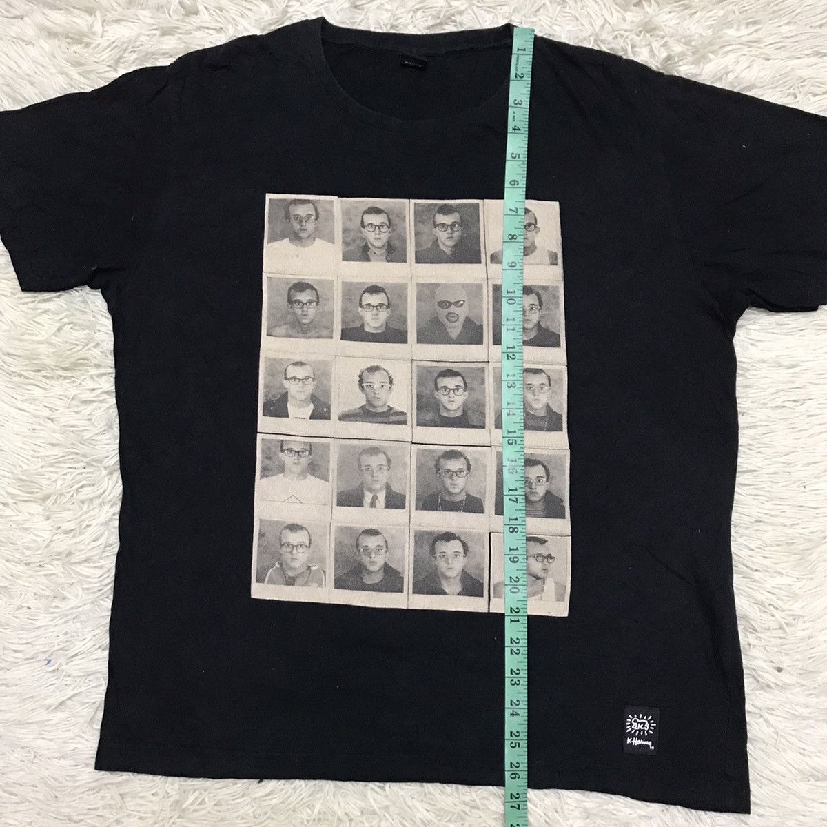 Japanese Brand Keith Haring Pasport Photo t shirt Size US L / EU 52-54 / 3 - 9 Thumbnail