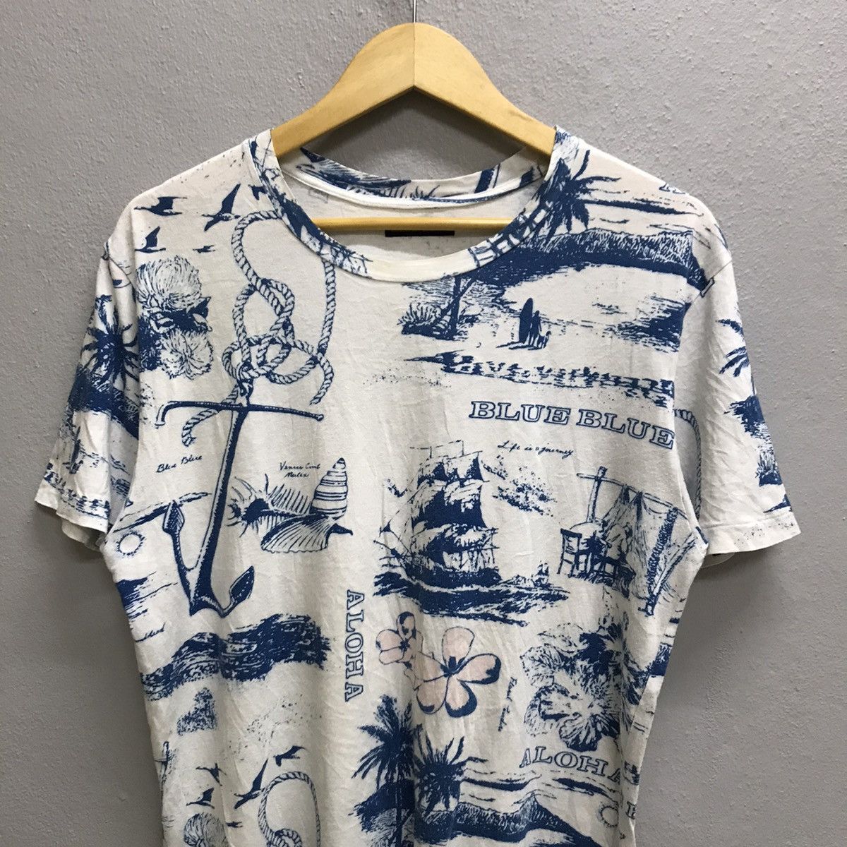Blue Blue Japan Vintage 90s Blue Blue Sun Surfing Hawaii Fullprint Tshirt Size US M / EU 48-50 / 2 - 4 Thumbnail