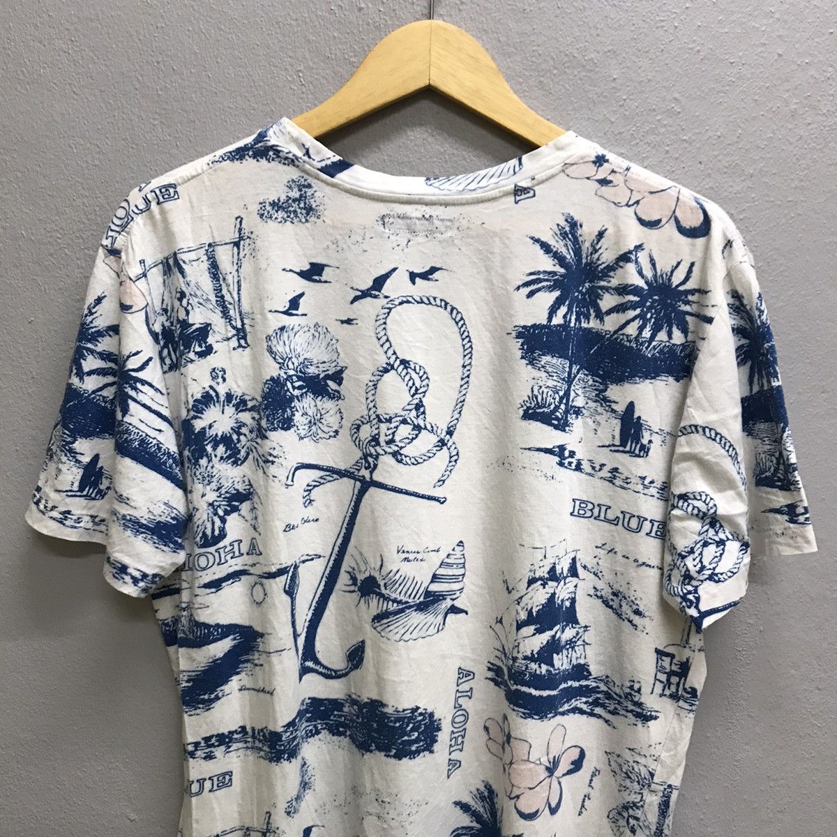 Blue Blue Japan Vintage 90s Blue Blue Sun Surfing Hawaii Fullprint Tshirt Size US M / EU 48-50 / 2 - 8 Thumbnail