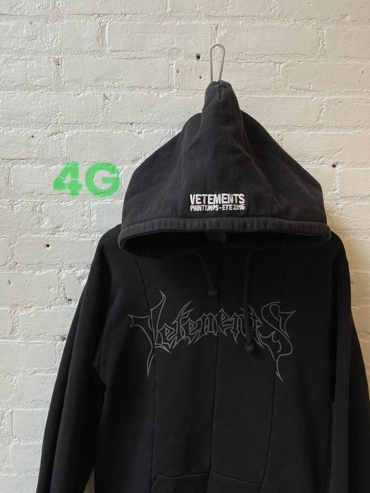 Vetements gothic sale hoodie