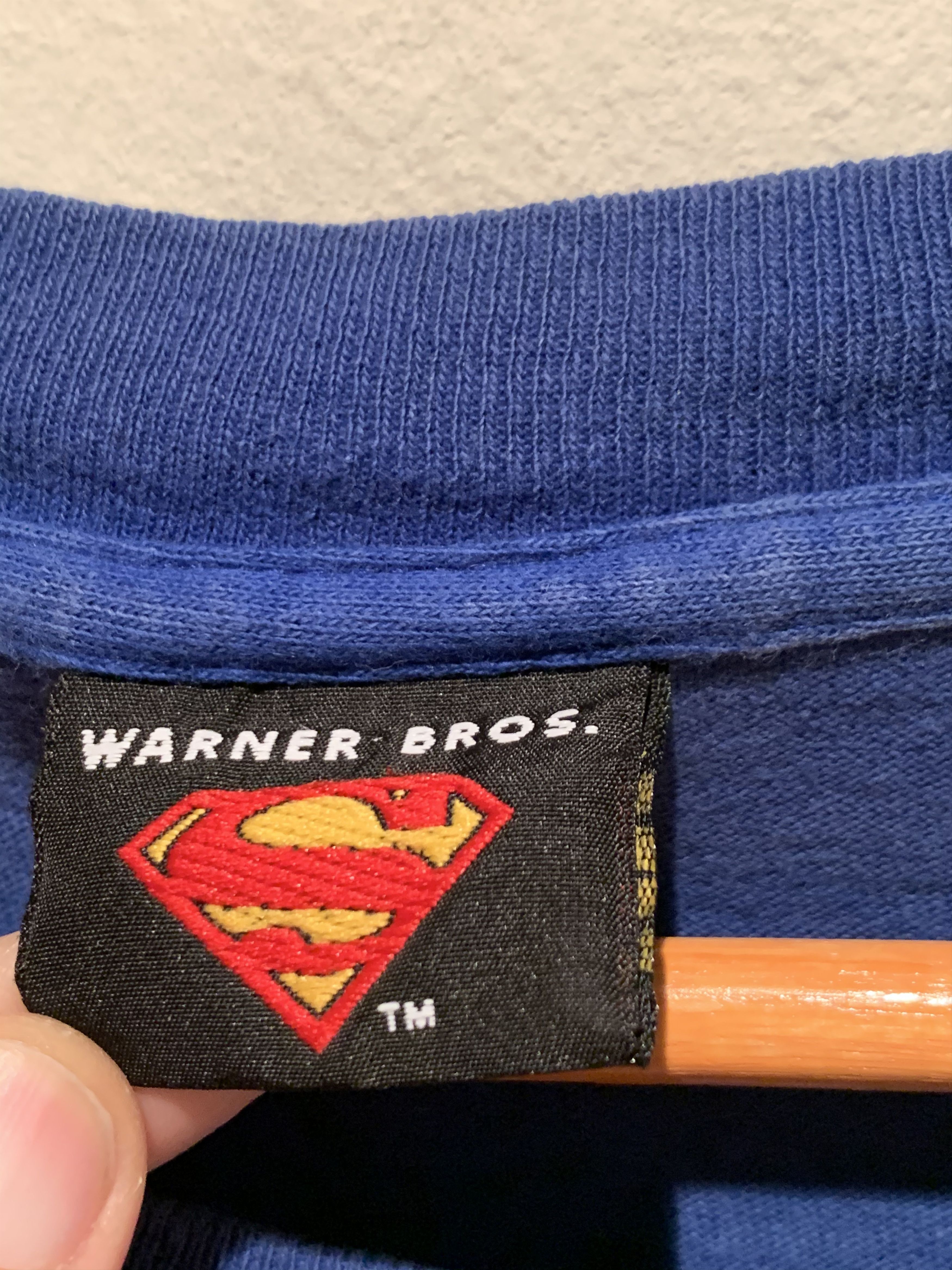 DC Comics *RARE* Vintage 2000 Superman DC Comics Warner Bros T-Shirt Size US M / EU 48-50 / 2 - 3 Thumbnail