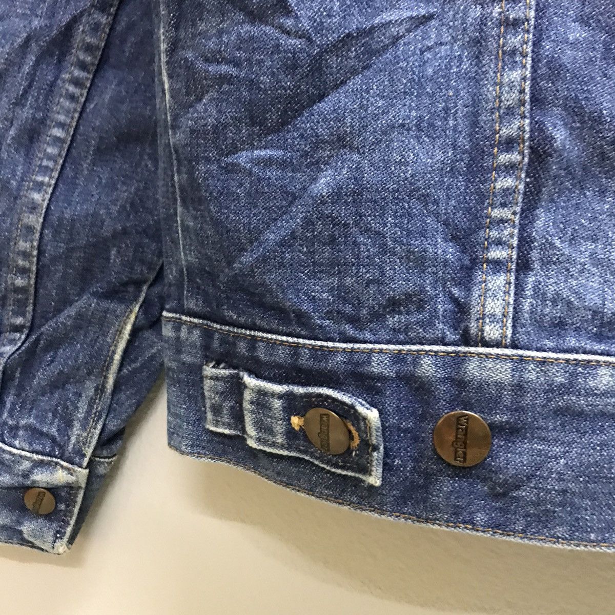 Wrangler Vintage Distressed 80/90s Wrangler Denime jacket Size US S / EU 44-46 / 1 - 12 Thumbnail