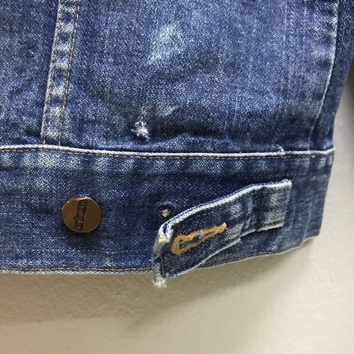 Wrangler Vintage Distressed 80/90s Wrangler Denime jacket Size US S / EU 44-46 / 1 - 11 Thumbnail