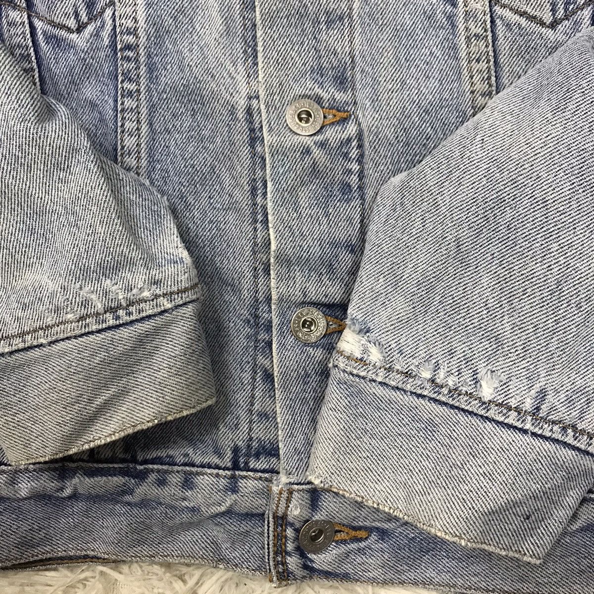 Levi's × Levi's Vintage Clothing × Vintage Vintage 90s Levis Trucker Denim Jacket Size S / US 4 / IT 40 - 18 Thumbnail