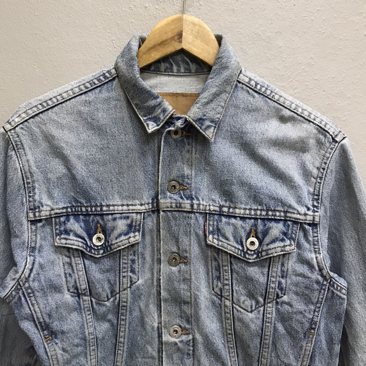 Levi's × Levi's Vintage Clothing × Vintage Vintage 90s Levis Trucker Denim Jacket Size S / US 4 / IT 40 - 4 Thumbnail