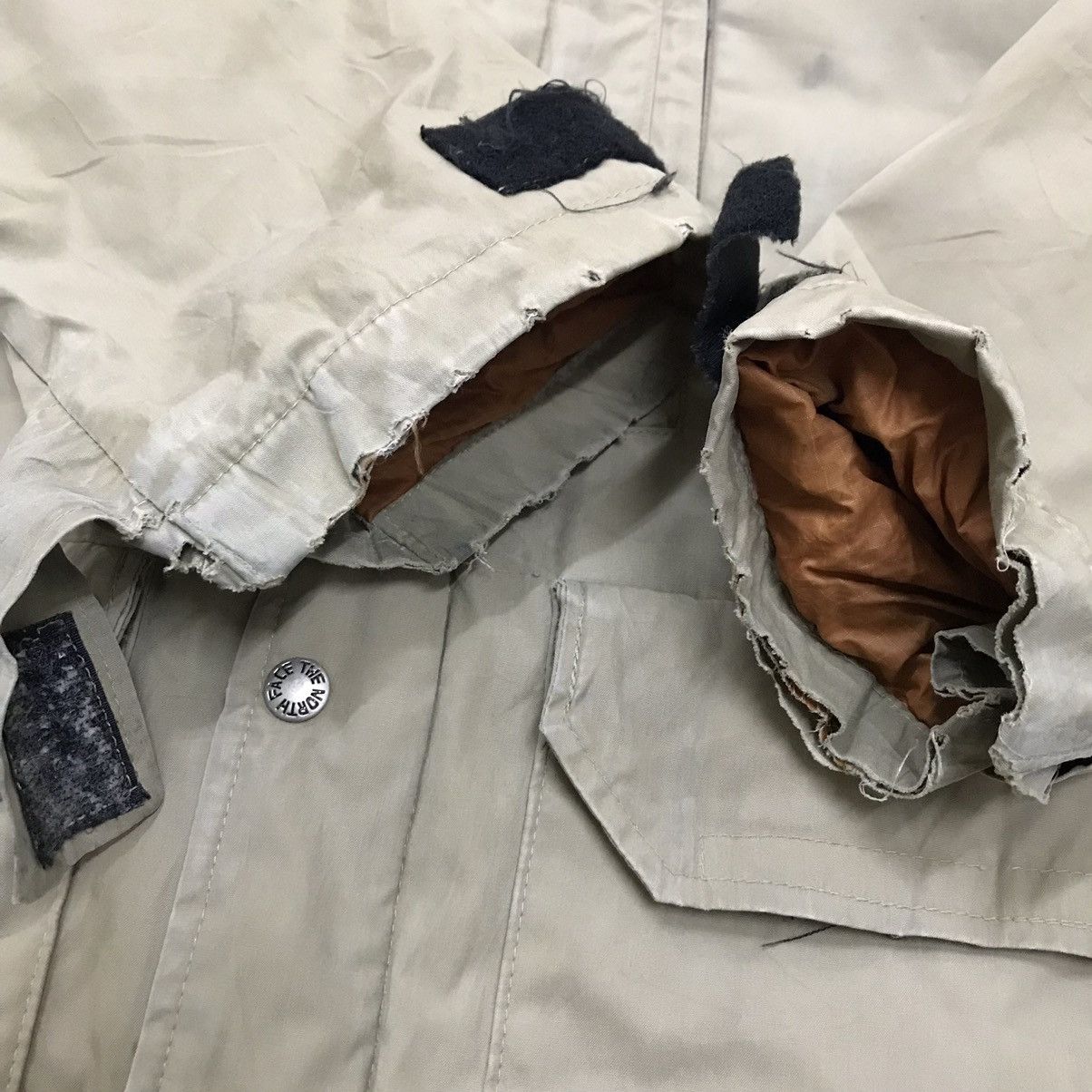 The North Face Vintage 1980s The North Face Brown Label Down Jacket Size US L / EU 52-54 / 3 - 9 Thumbnail