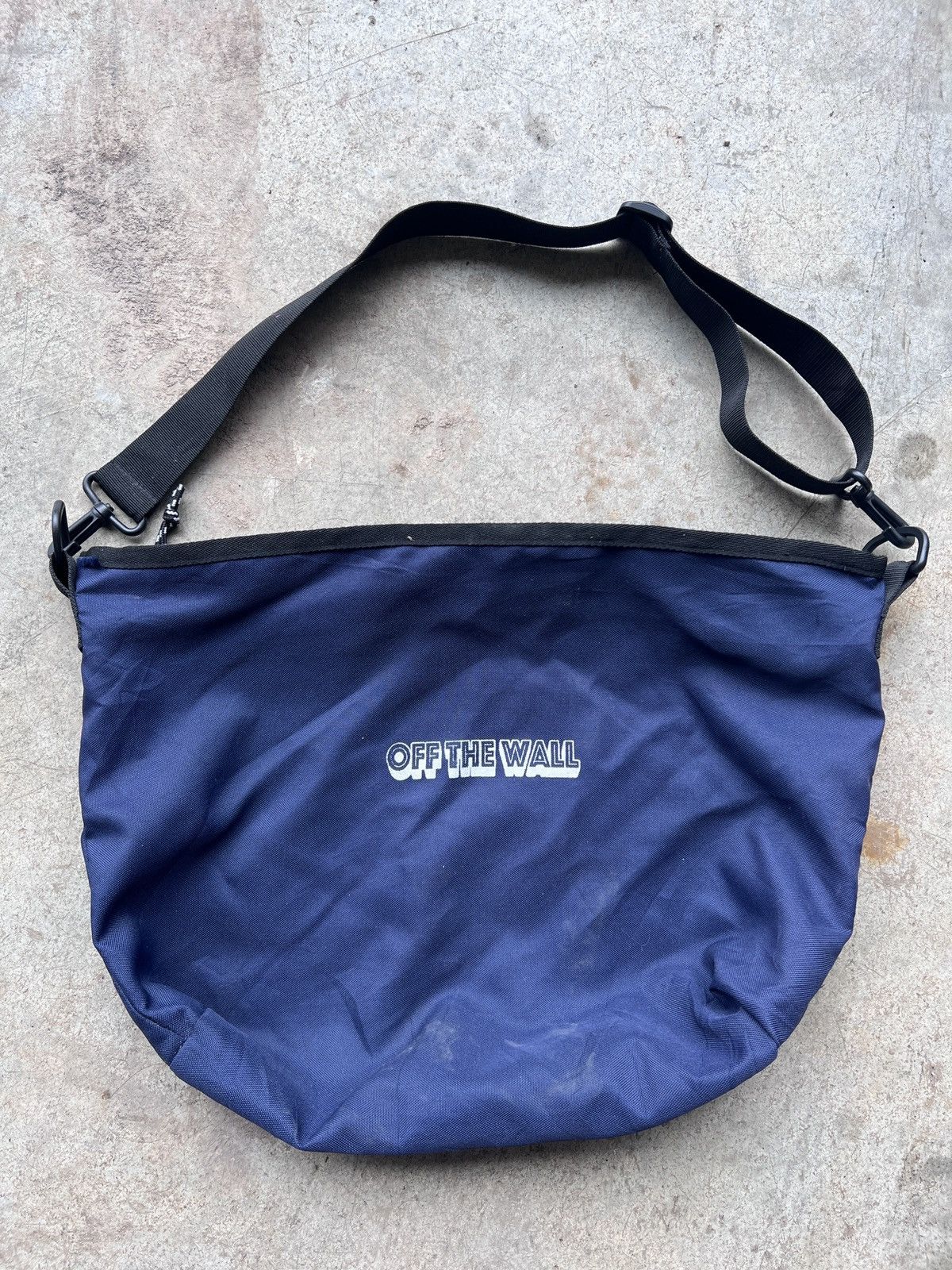 Vans Vintage Vans Off The Wall Crossbody Sling Bag Size ONE SIZE - 1 Thumbnail