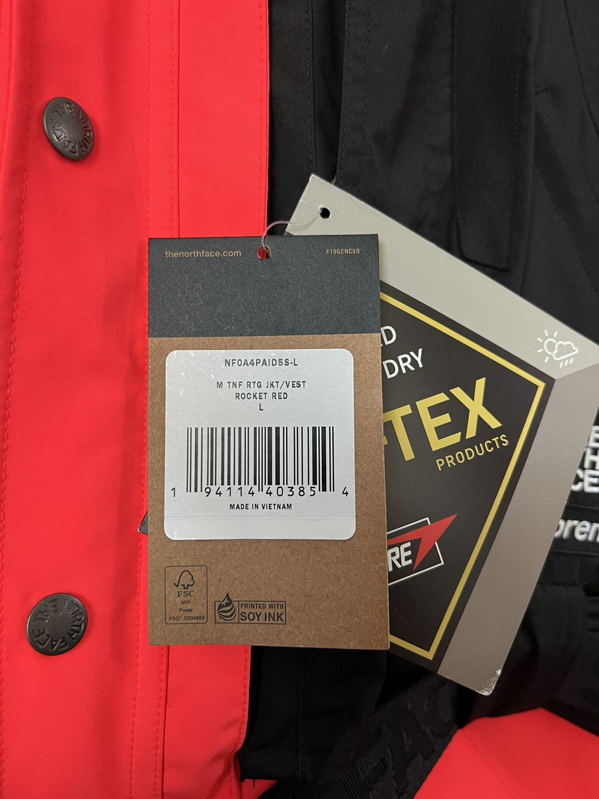 Supreme × The North Face SS 20 RTG Jacket + Vest Size US L / EU 52-54 / 3 - 5 Thumbnail