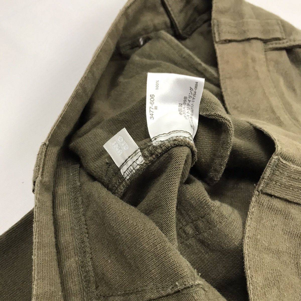 Uniqlo Uniqlo Tactical Casual Multi Pocket Strectchable cargo Pants Size US 31 - 7 Thumbnail