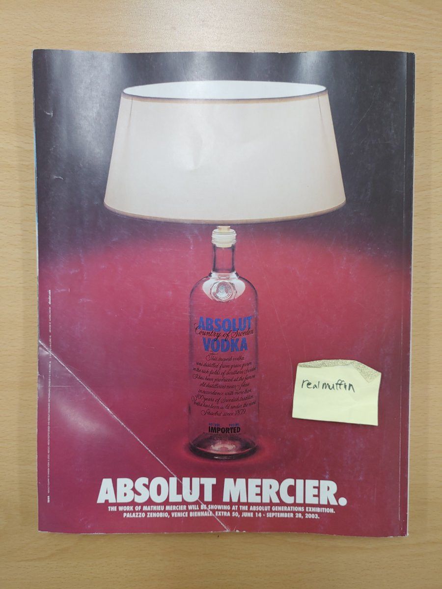 N°E Magazine featuring Viktor&Rolf img-