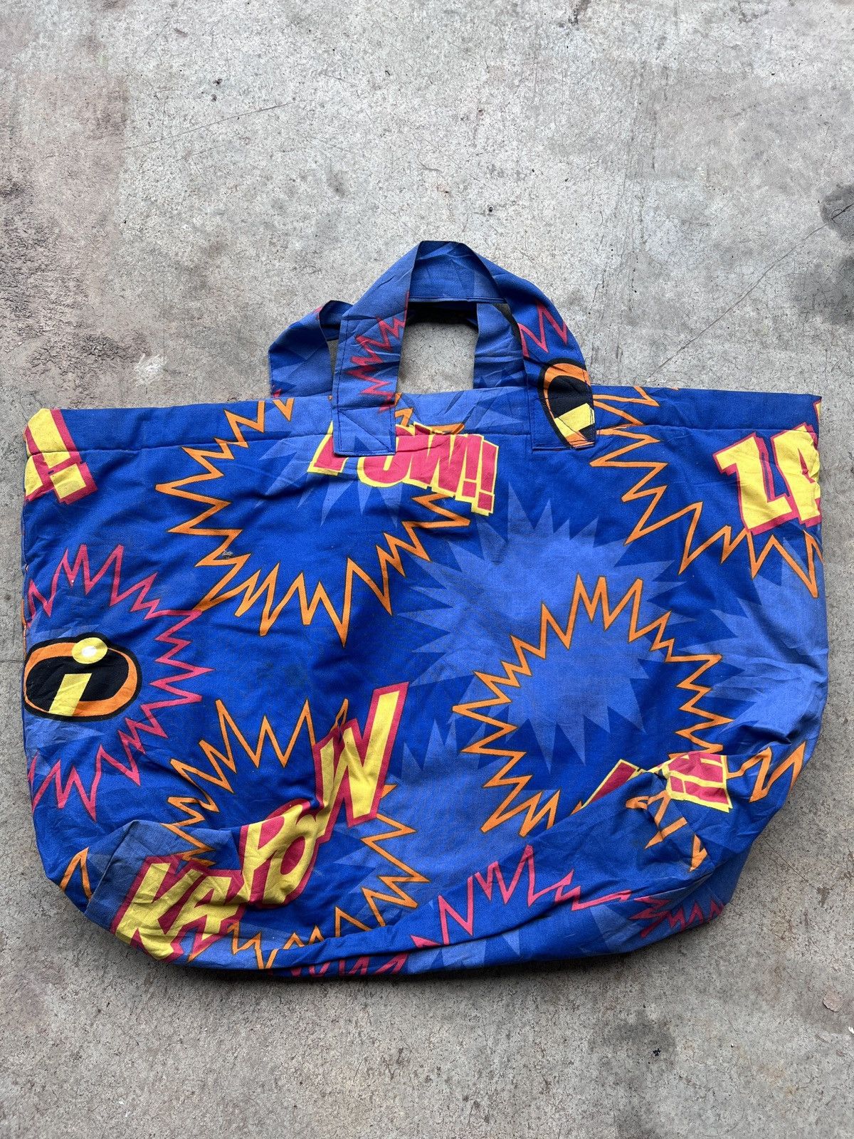 Disney Vintage Disney The Incredibles Overprint Totebag Size ONE SIZE - 2 Thumbnail