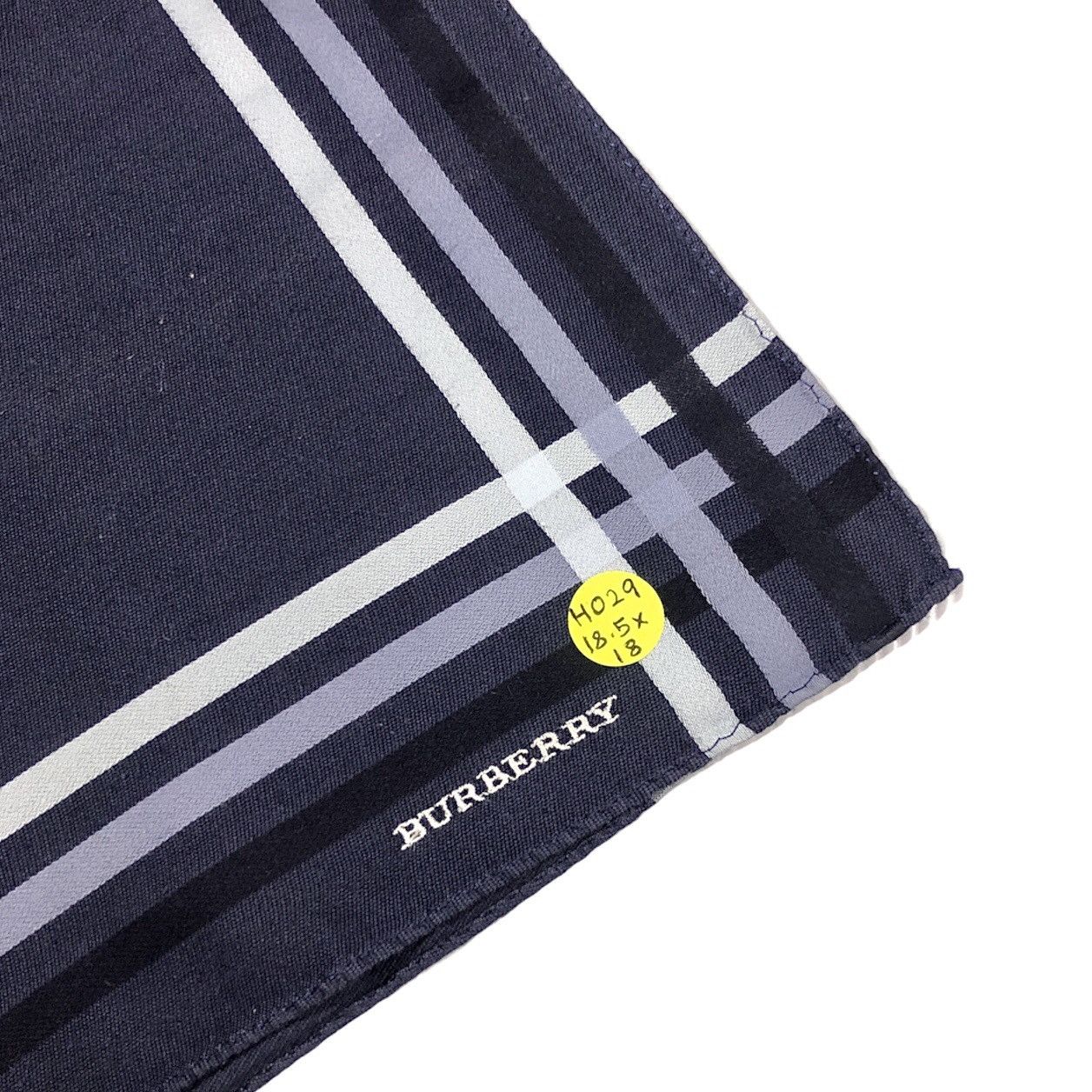Burberry Burberry Designer Bandana Handkerchief Pocketsquare Size ONE SIZE - 4 Thumbnail