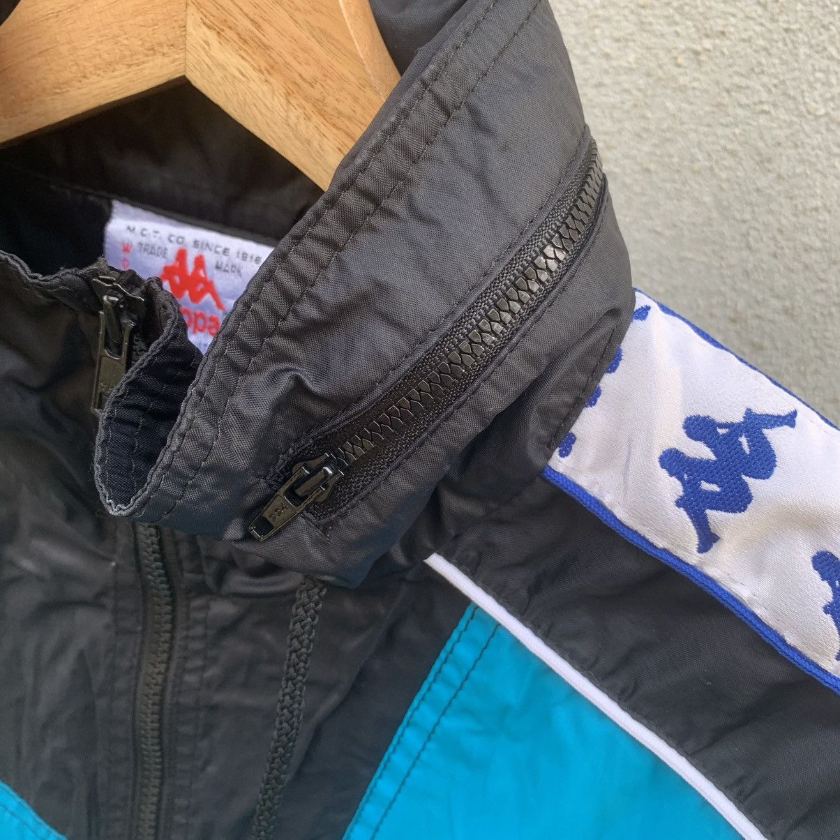 Kappa × Sports Specialties VINTAGE KAPPA BIG LOGO ZIPPER SIDE TAPE RARE HOODIE JACKET Size US L / EU 52-54 / 3 - 12 Thumbnail