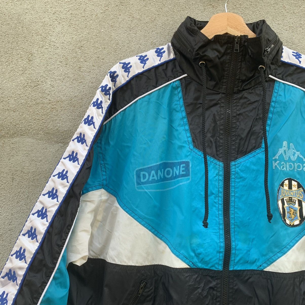 Kappa × Sports Specialties VINTAGE KAPPA BIG LOGO ZIPPER SIDE TAPE RARE HOODIE JACKET Size US L / EU 52-54 / 3 - 3 Thumbnail