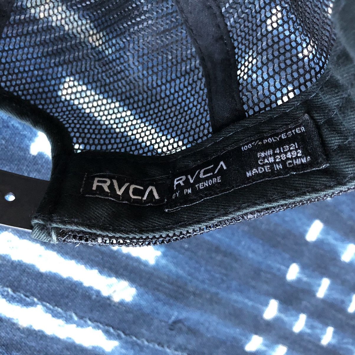 RVCA RVCA USA Vintage Mesh Trucker Cap Size ONE SIZE - 6 Thumbnail