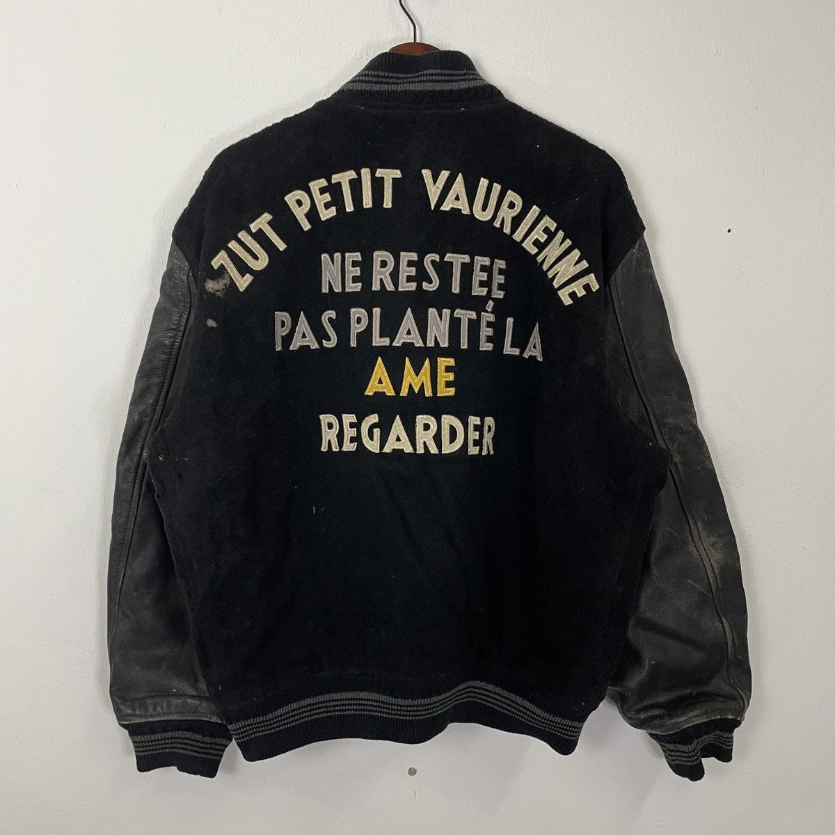 Japanese Brand Vintage Anecdote Embroidery Big Logo Faded Varsity Jacket Size US L / EU 52-54 / 3 - 8 Thumbnail