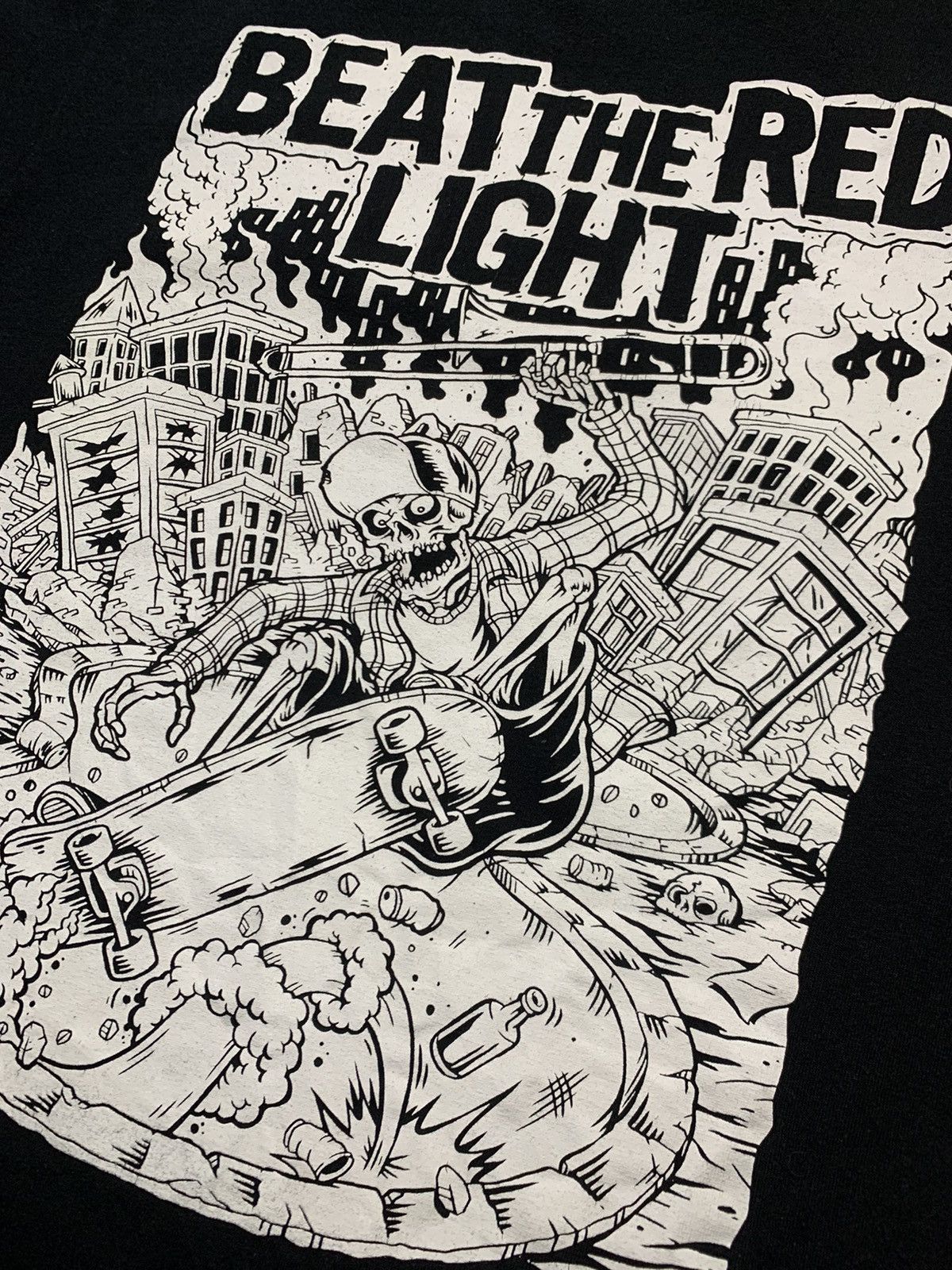 Band Tees BTRL Beat The Red Light Big Print T-Shirt Size US M / EU 48-50 / 2 - 4 Thumbnail