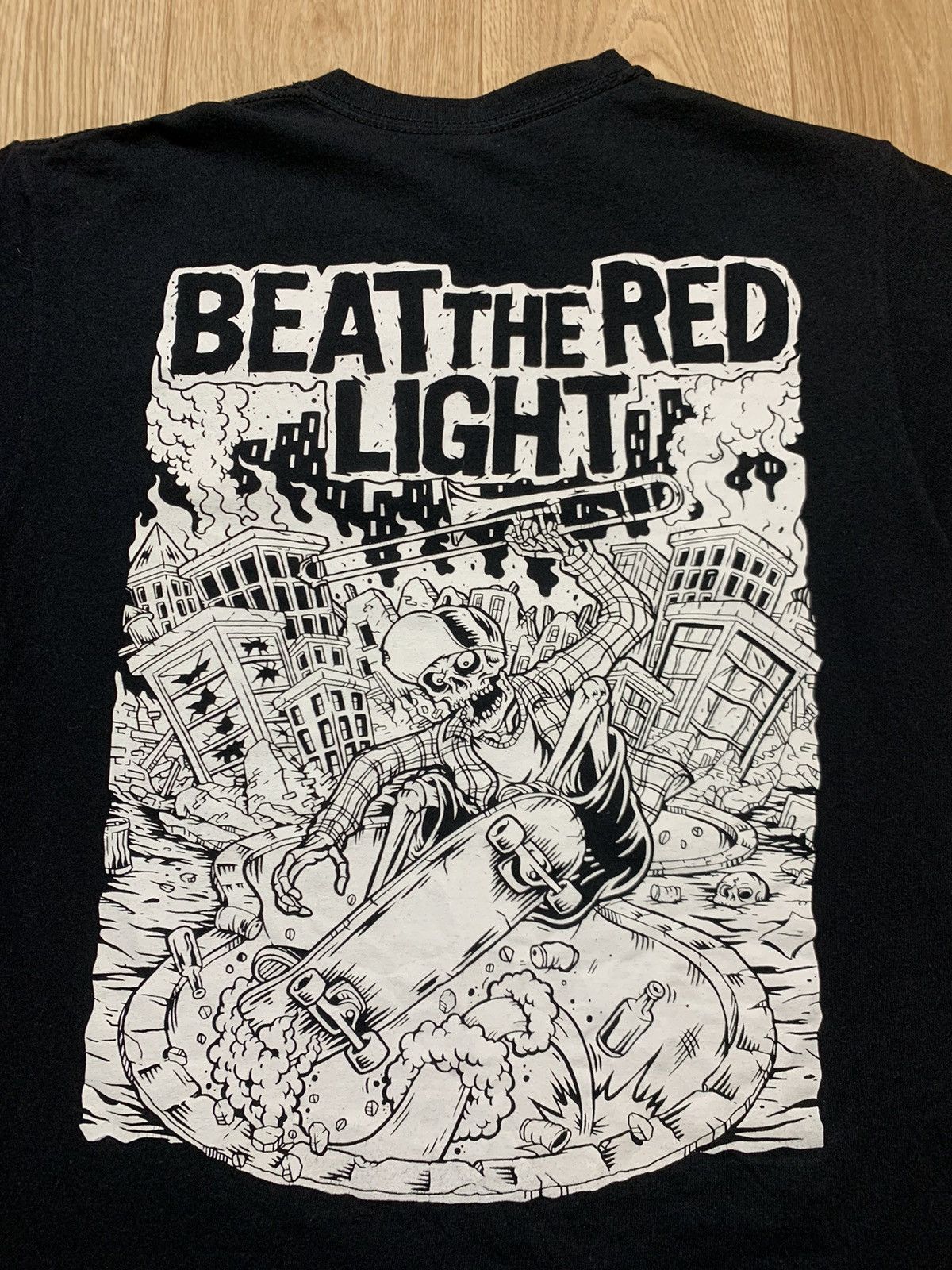 Band Tees BTRL Beat The Red Light Big Print T-Shirt Size US M / EU 48-50 / 2 - 3 Thumbnail