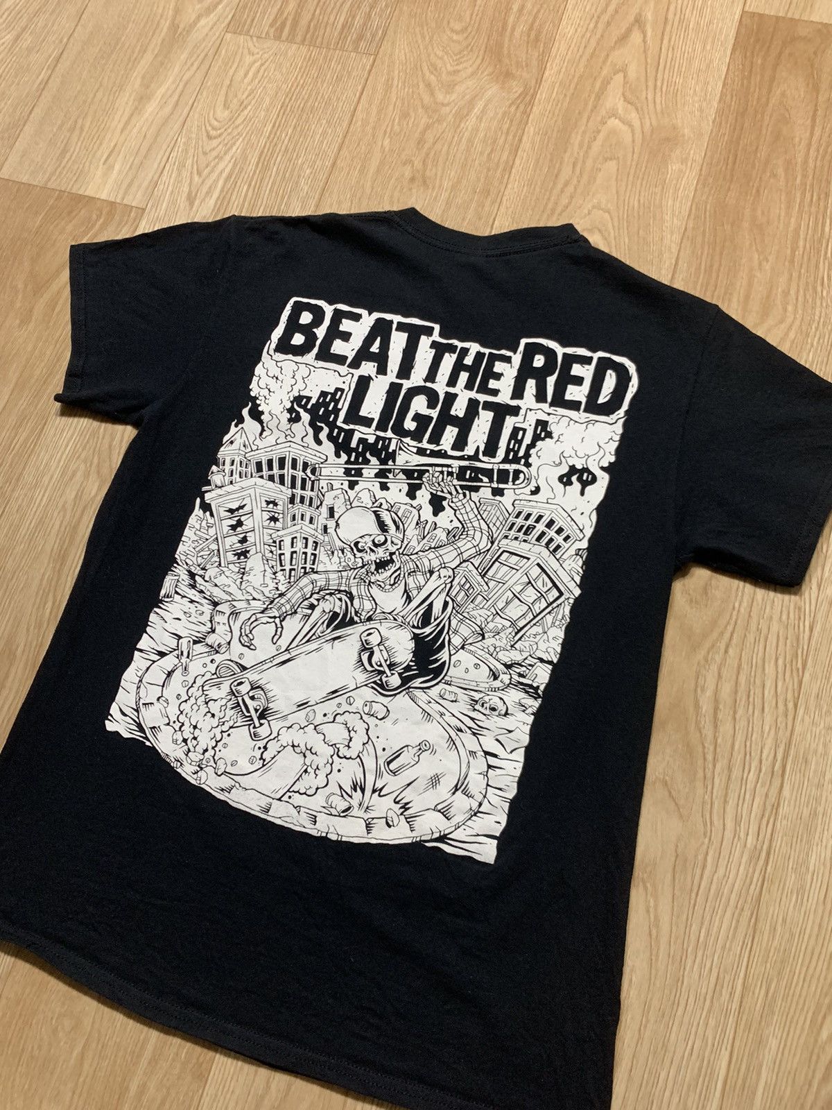 Band Tees BTRL Beat The Red Light Big Print T-Shirt Size US M / EU 48-50 / 2 - 2 Thumbnail