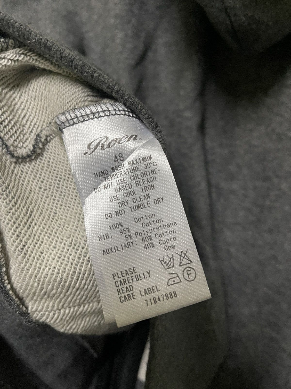 Japanese Brand × Roen Roen Skull Sweater Zipper Hoodie Japan Size US M / EU 48-50 / 2 - 13 Thumbnail