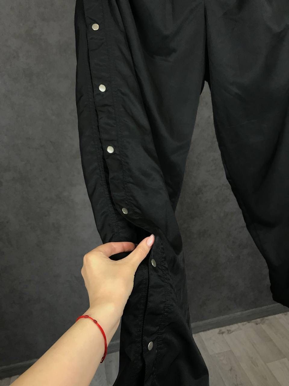 Nike Nike swoosh streetwear vintage sweatpants Size US 32 / EU 48 - 4 Thumbnail