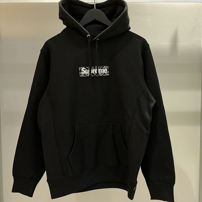 Supreme bandana box store logo hoodie black