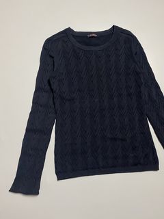 Louis Vuitton Uniformes T Shirt Women’s Size Large Blue Designer Round Neck