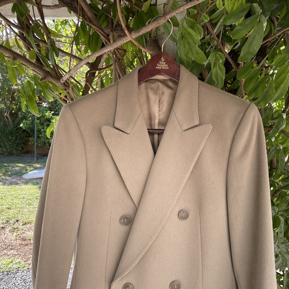 Vintage 70s Hugo Boss Heavy Wool Overcoat Earthtones Size US M / EU 48-50 / 2 - 3 Thumbnail
