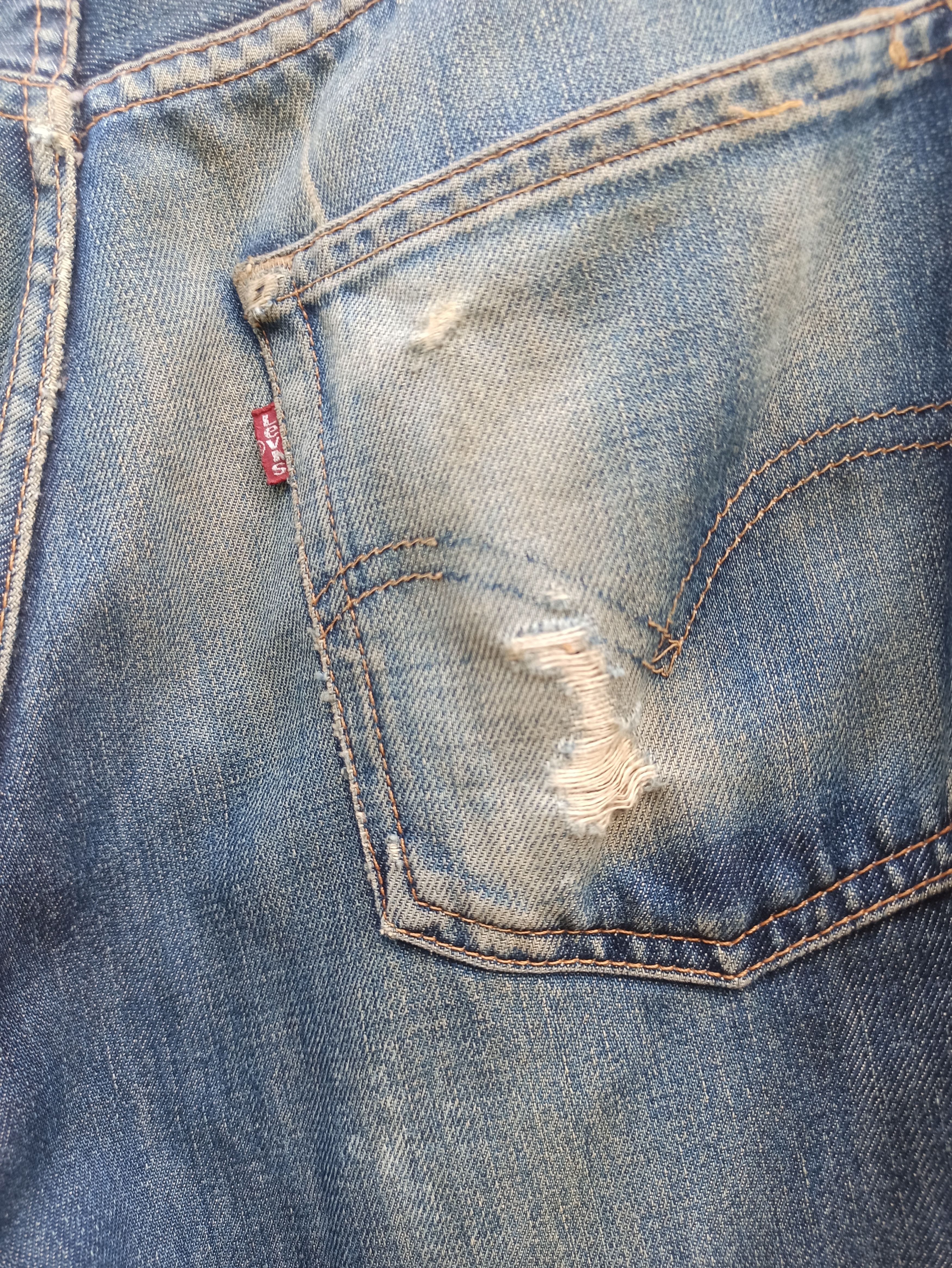 Levi's × Vintage Vintage Levi's 512 Distress Jean Size US 33 - 5 Thumbnail