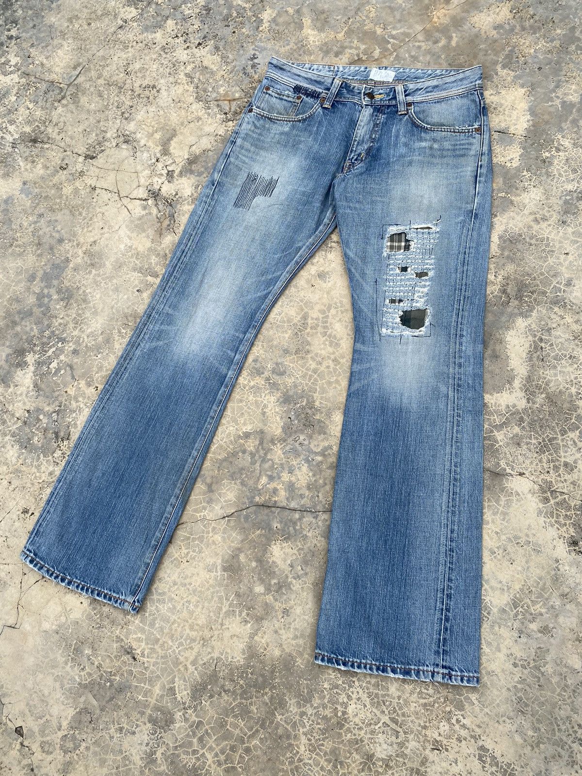 image of Distressed Denim x Edwin Vintage Distressed Edwin Flare Jeans in Blue, Men's (Size 31)