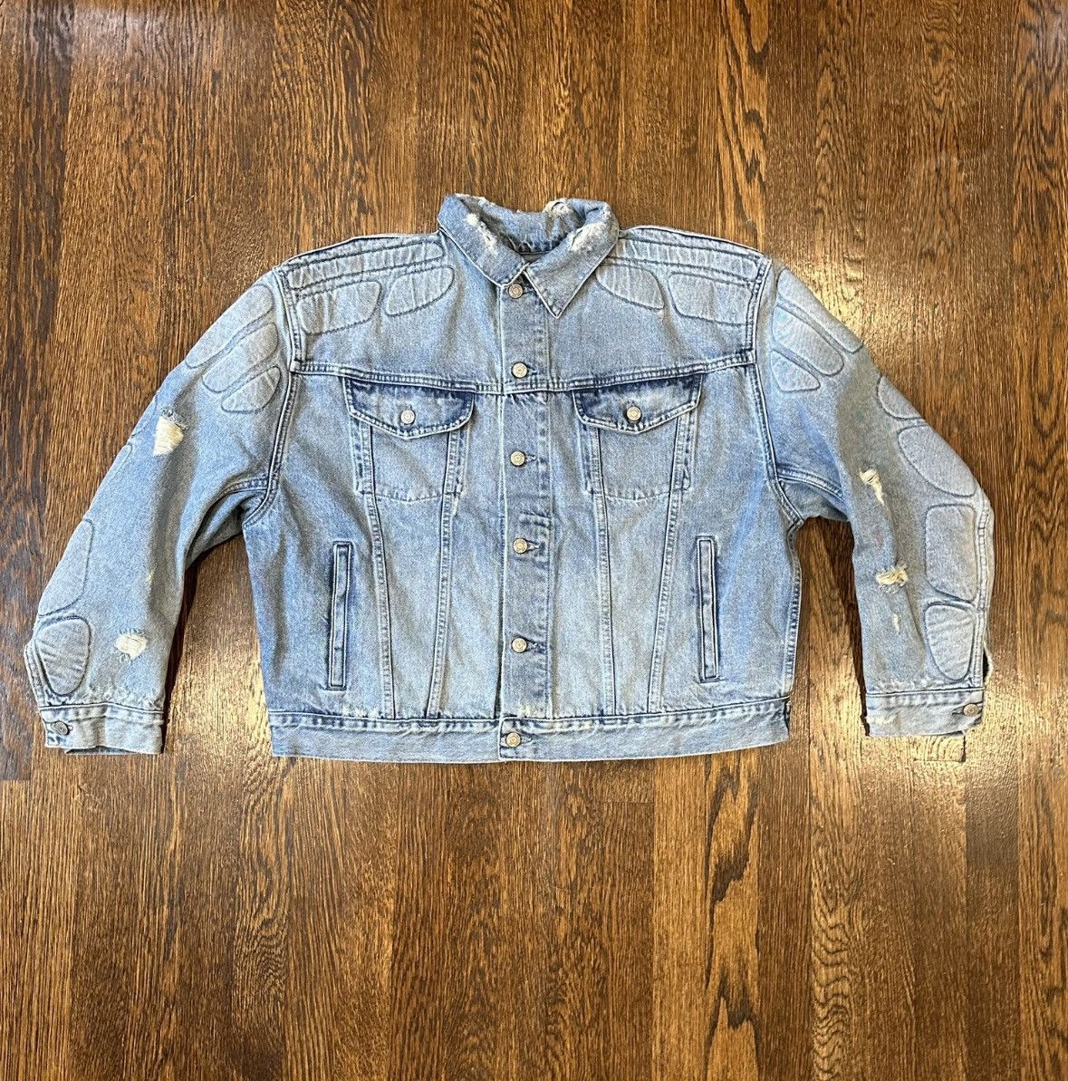 70％OFF】 Yeezy gap balenciaga denim jacket アウター