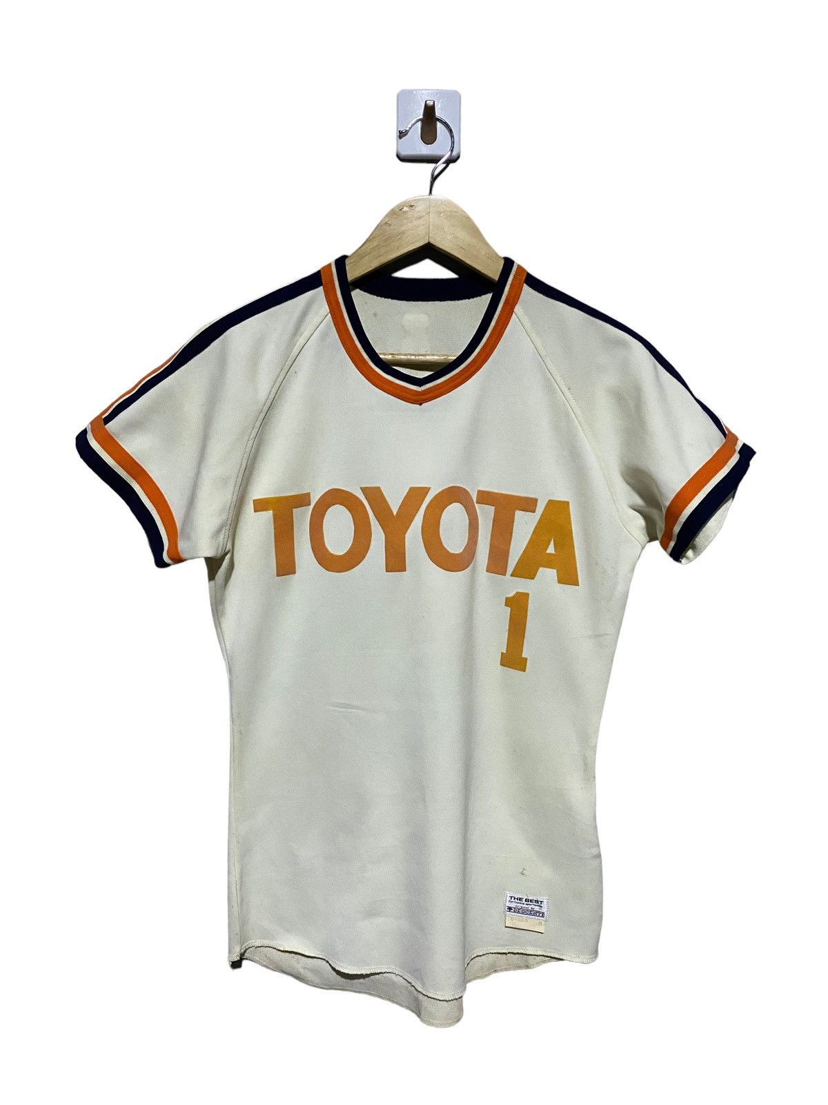 🔥SALE🔥VINTAGE BASEBALL JERSEY MADE IN JAPAN BY DESCENTE