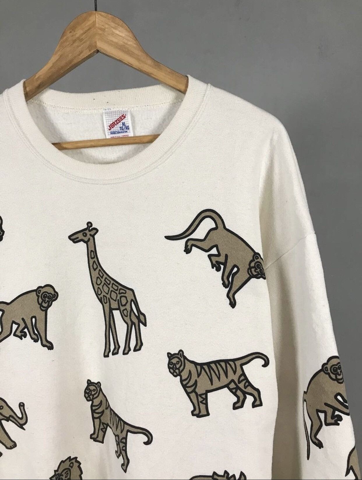 Vintage Animal American vintage overprinted made in USA sweatshirt Size US XL / EU 56 / 4 - 2 Thumbnail