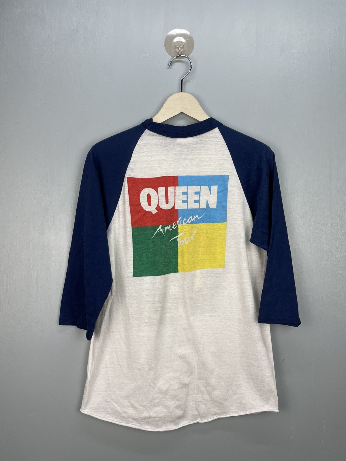 Band Tees Vintage 80s Queen rock band 3 quote jersey tour tee Size US L / EU 52-54 / 3 - 2 Thumbnail