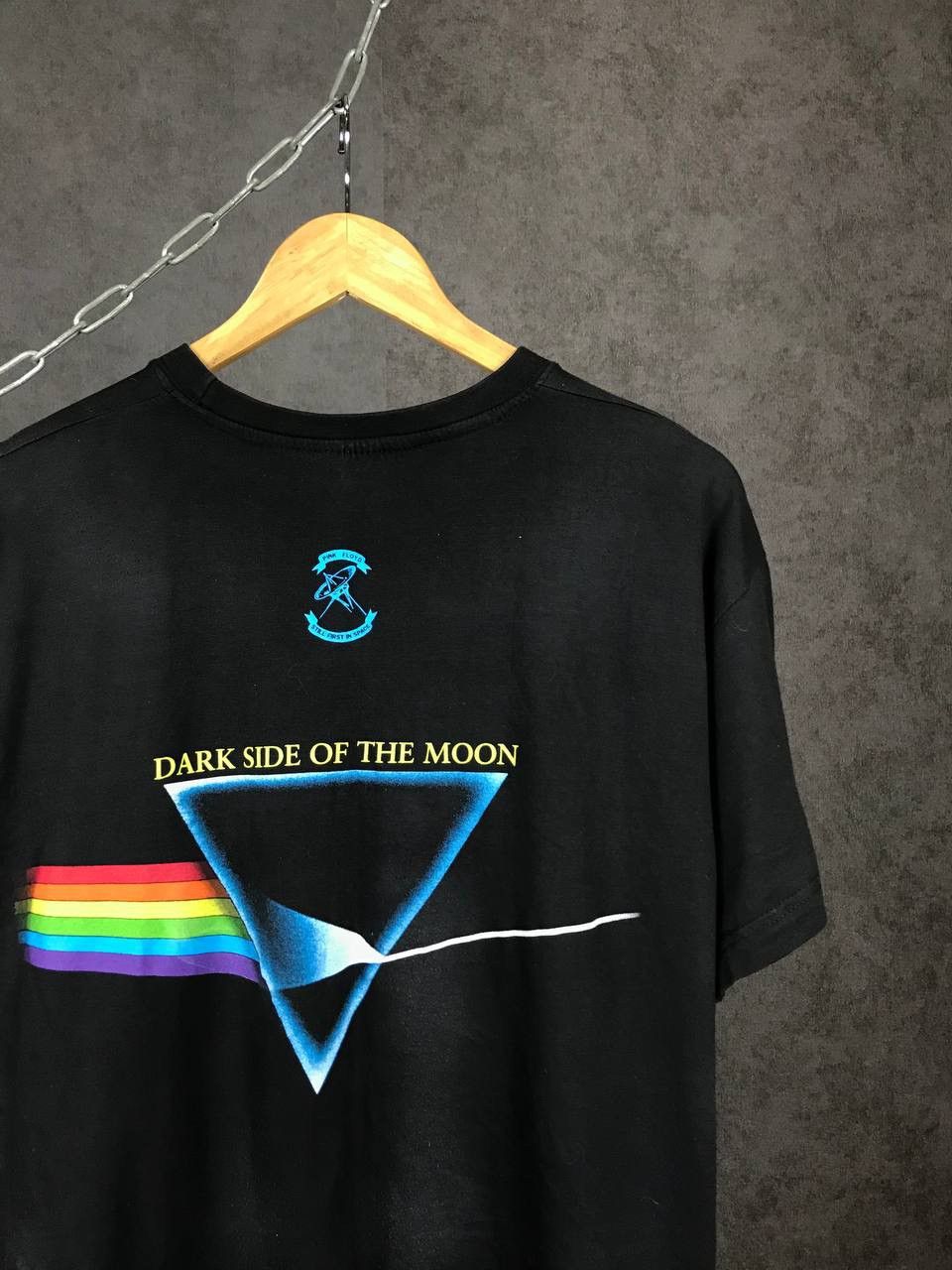 Band Tees Pink Floyd 2010 vintage rock band overprinted cult tee Size US M / EU 48-50 / 2 - 6 Thumbnail