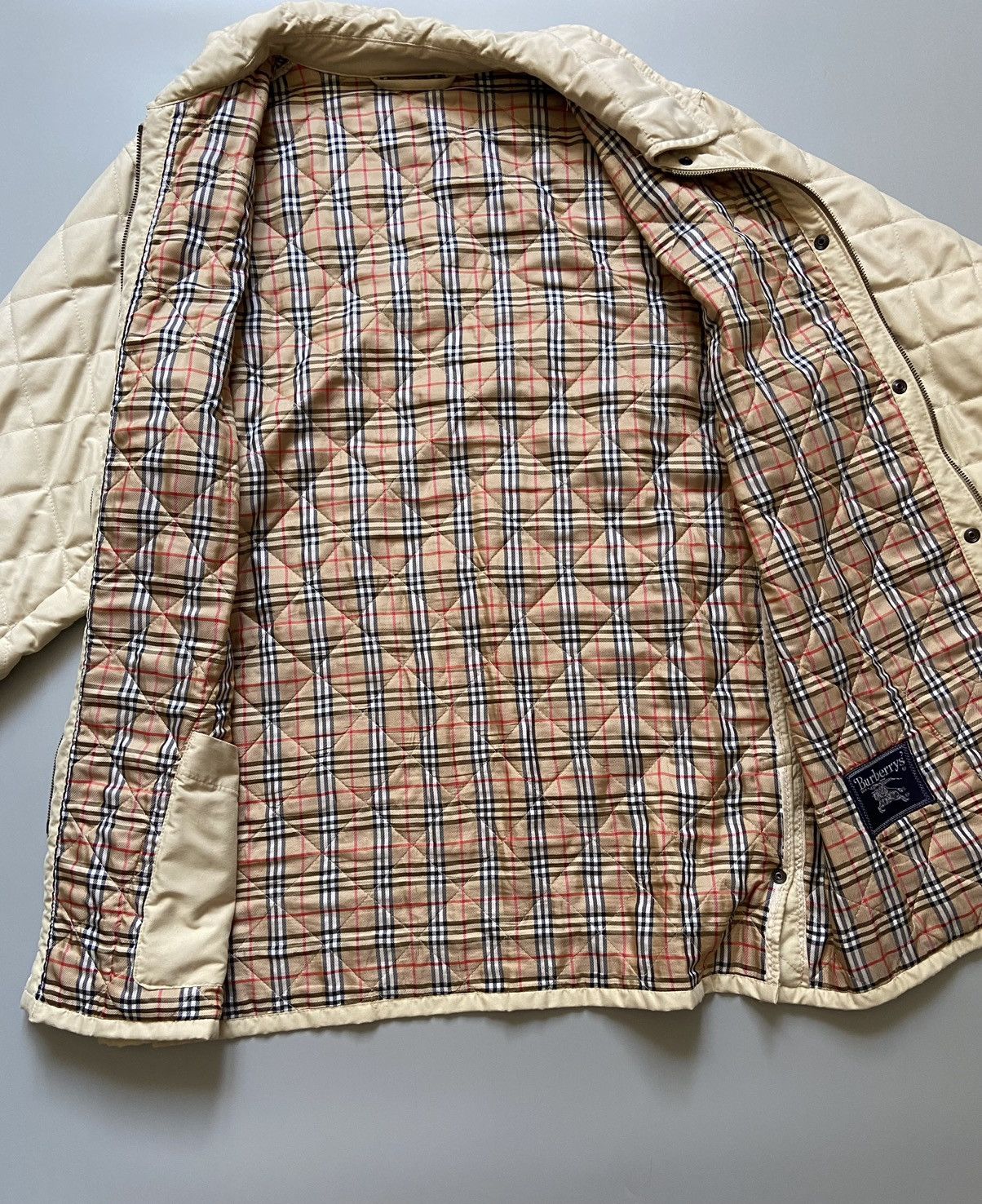 Burberry Rare Vintage Burberry Quilted Jacket Size ONE SIZE - 8 Thumbnail