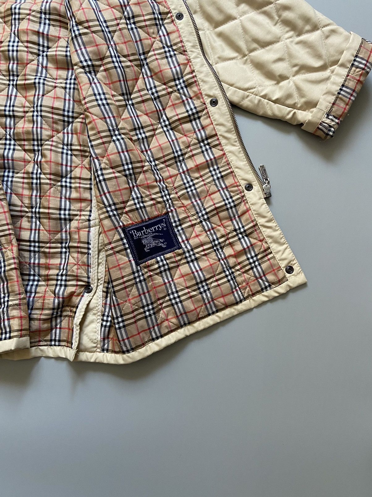 Burberry Rare Vintage Burberry Quilted Jacket Size ONE SIZE - 10 Thumbnail
